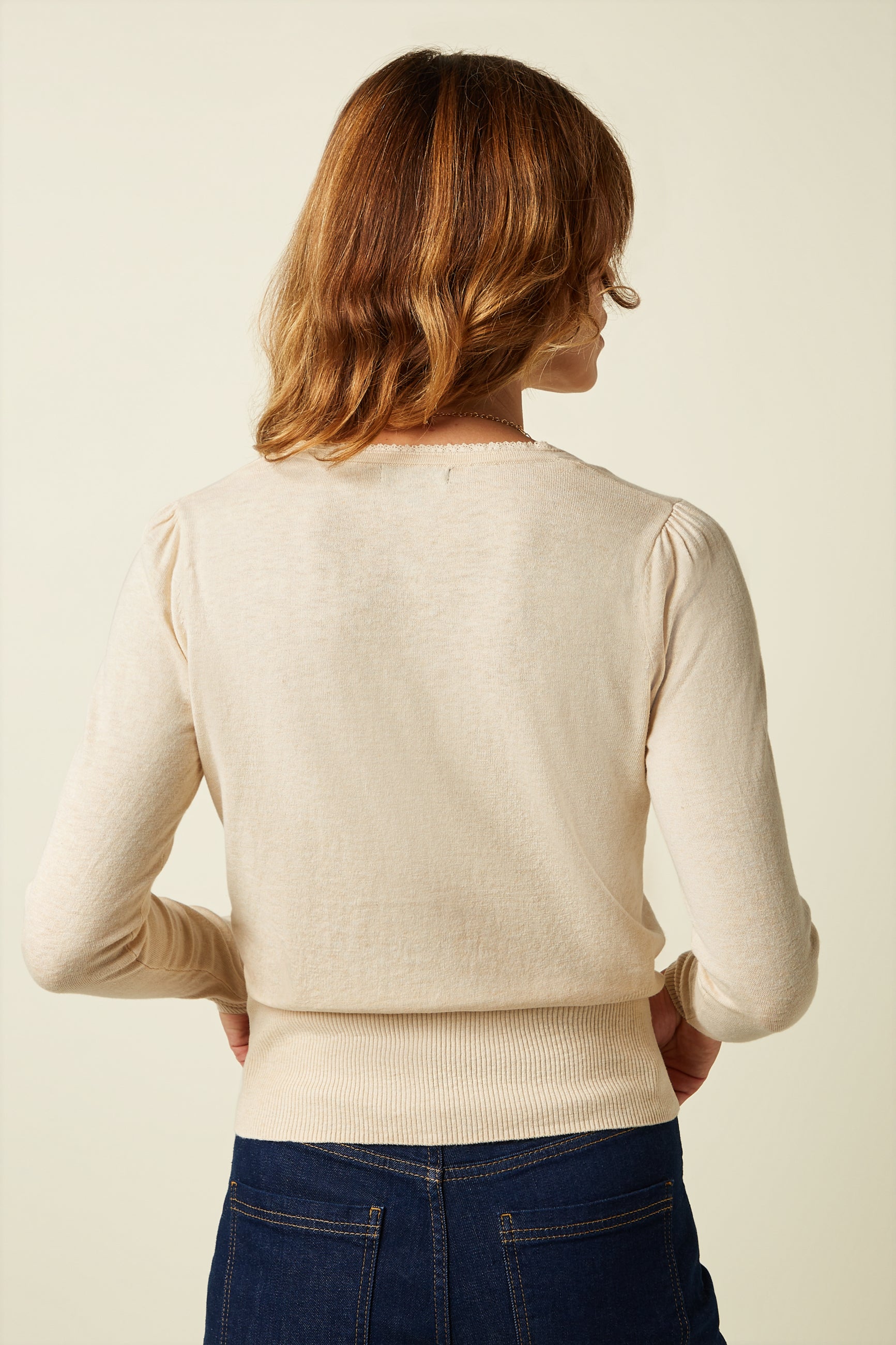 Cardi V Cocoon - Cream