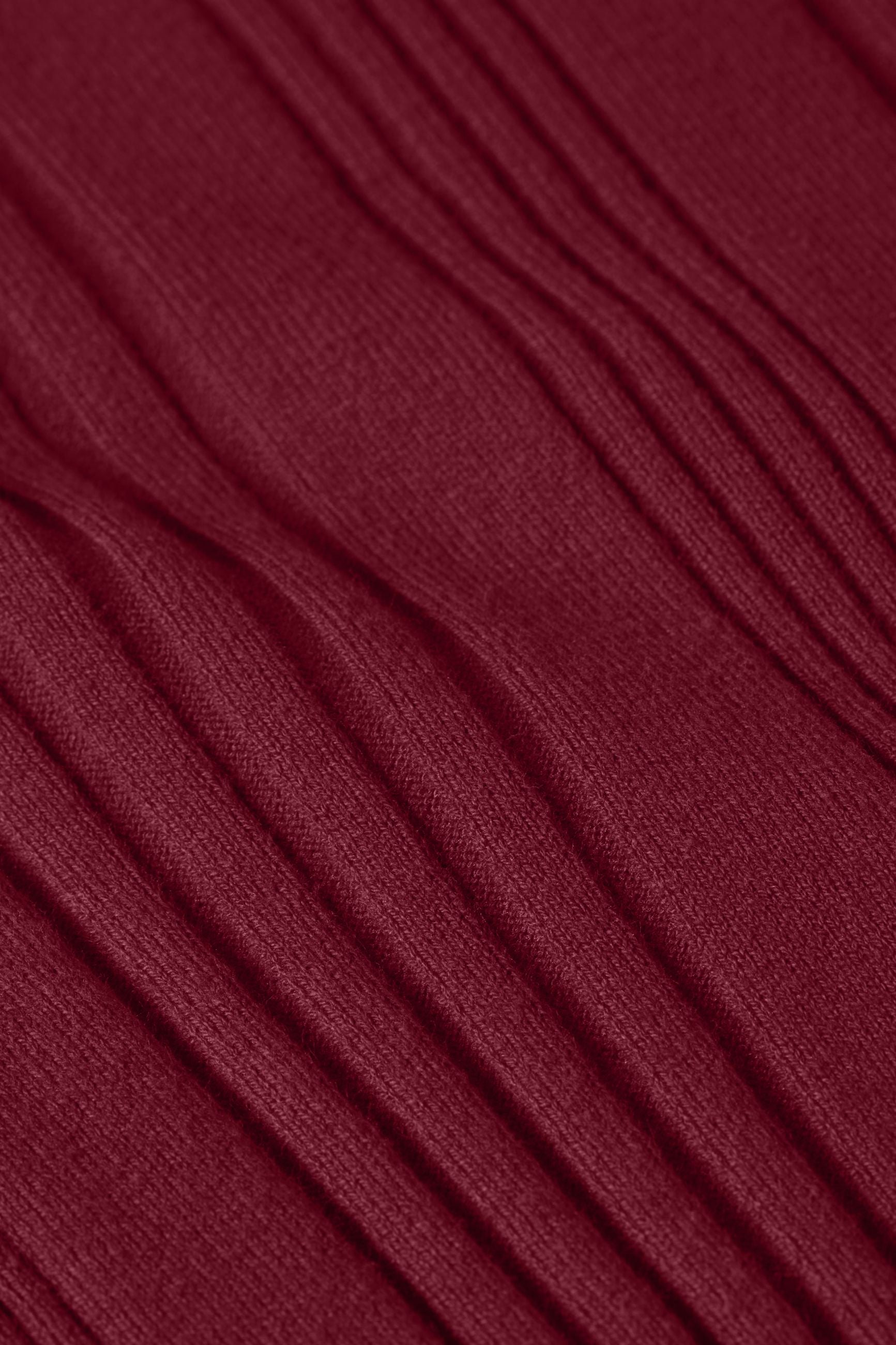 Rib Rollneck Top Club - Cabernet Red