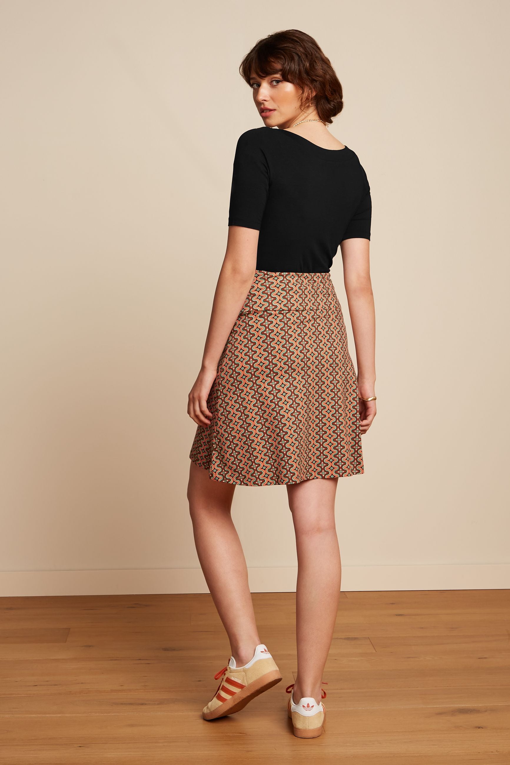 Border Skirt Twisted - Black