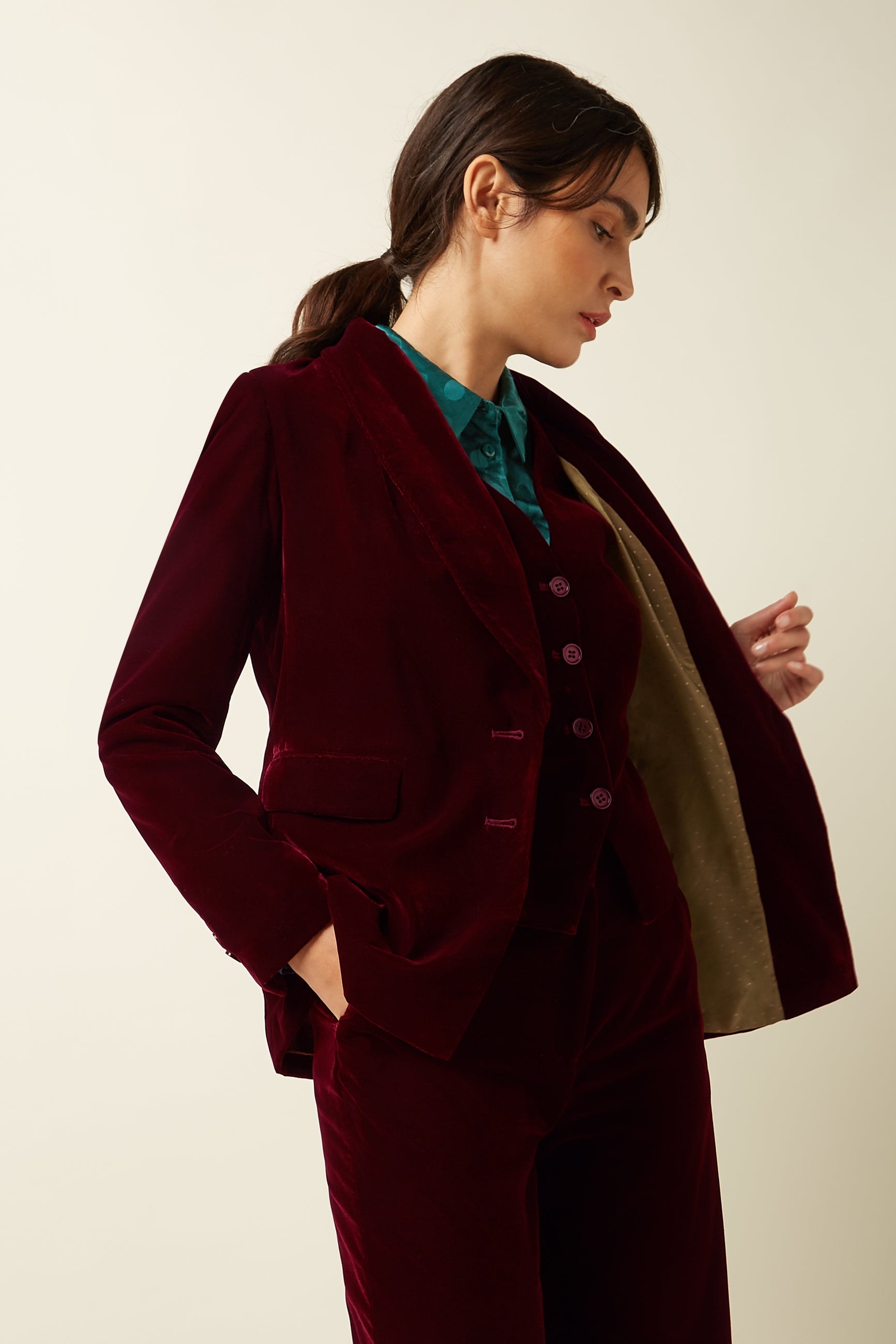 Brooke Blazer Gamine Velvet - Bordeaux Red