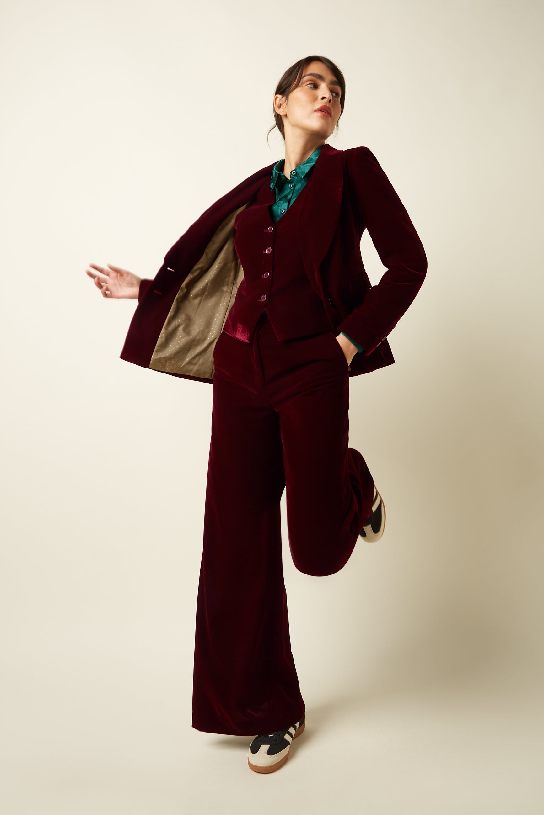 Brooke Blazer Gamine Velvet - Bordeaux Red