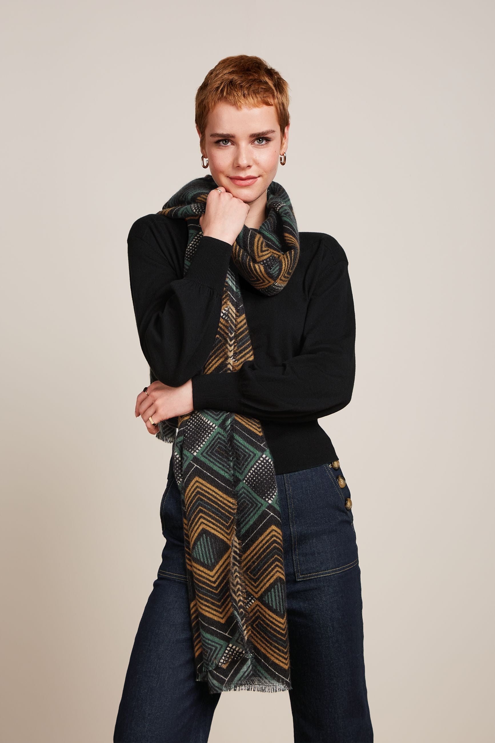 Scarf Morrison - Urban Green