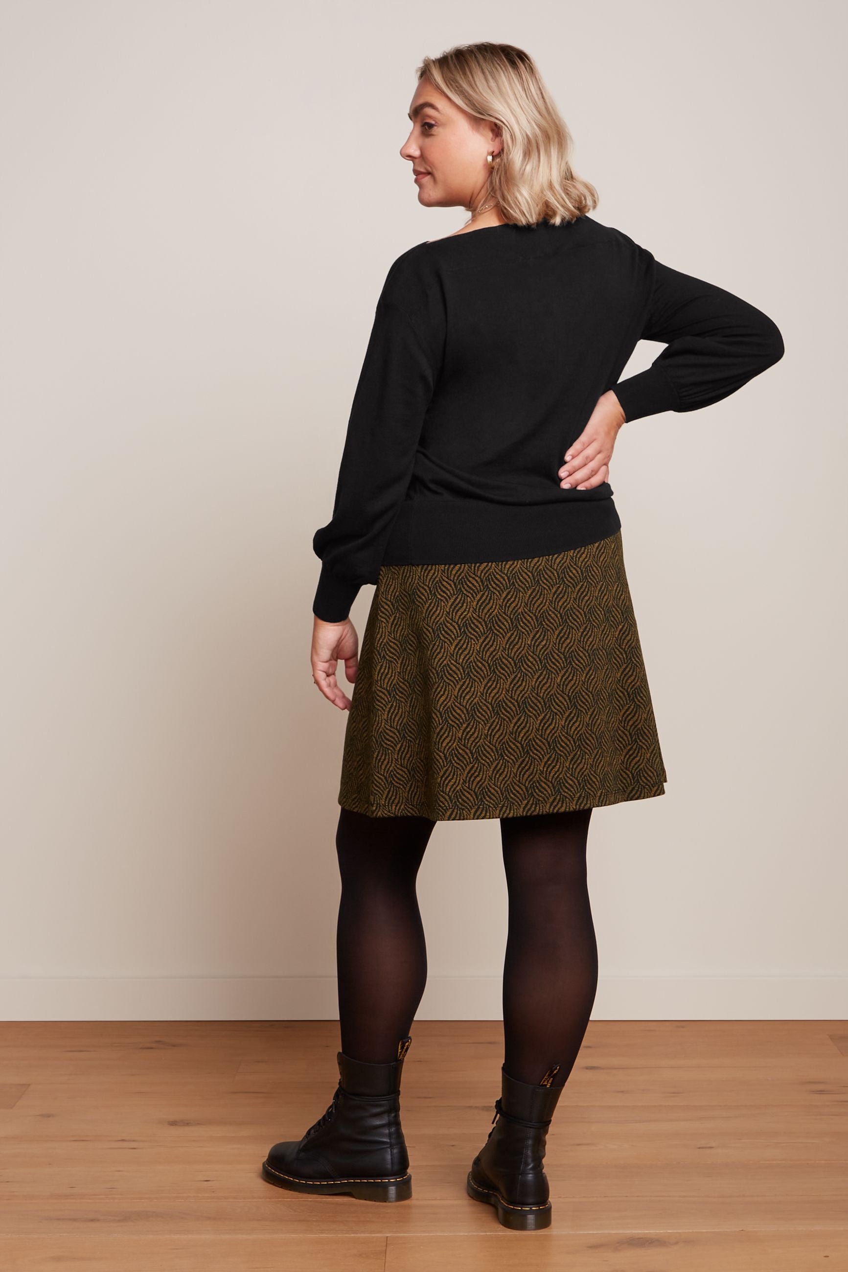 Border Skirt Ruby Jacquard - Black