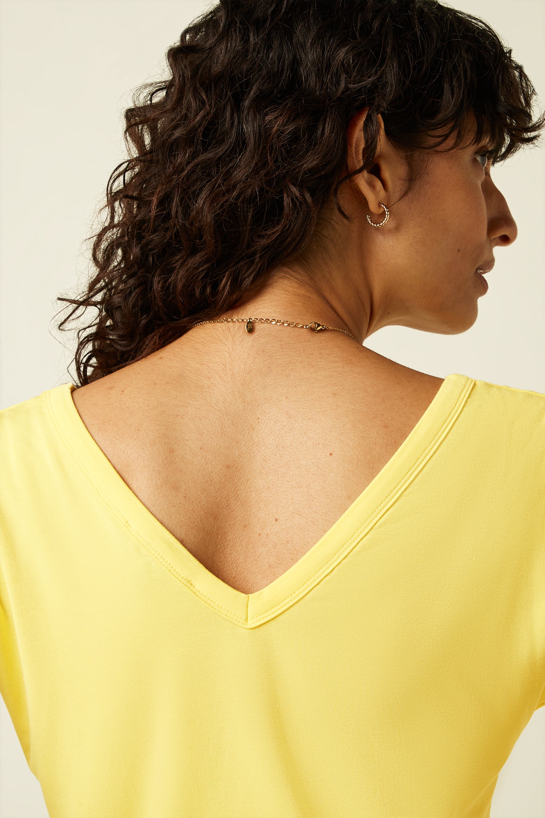 Double V Top Caprice - Lemon Yellow