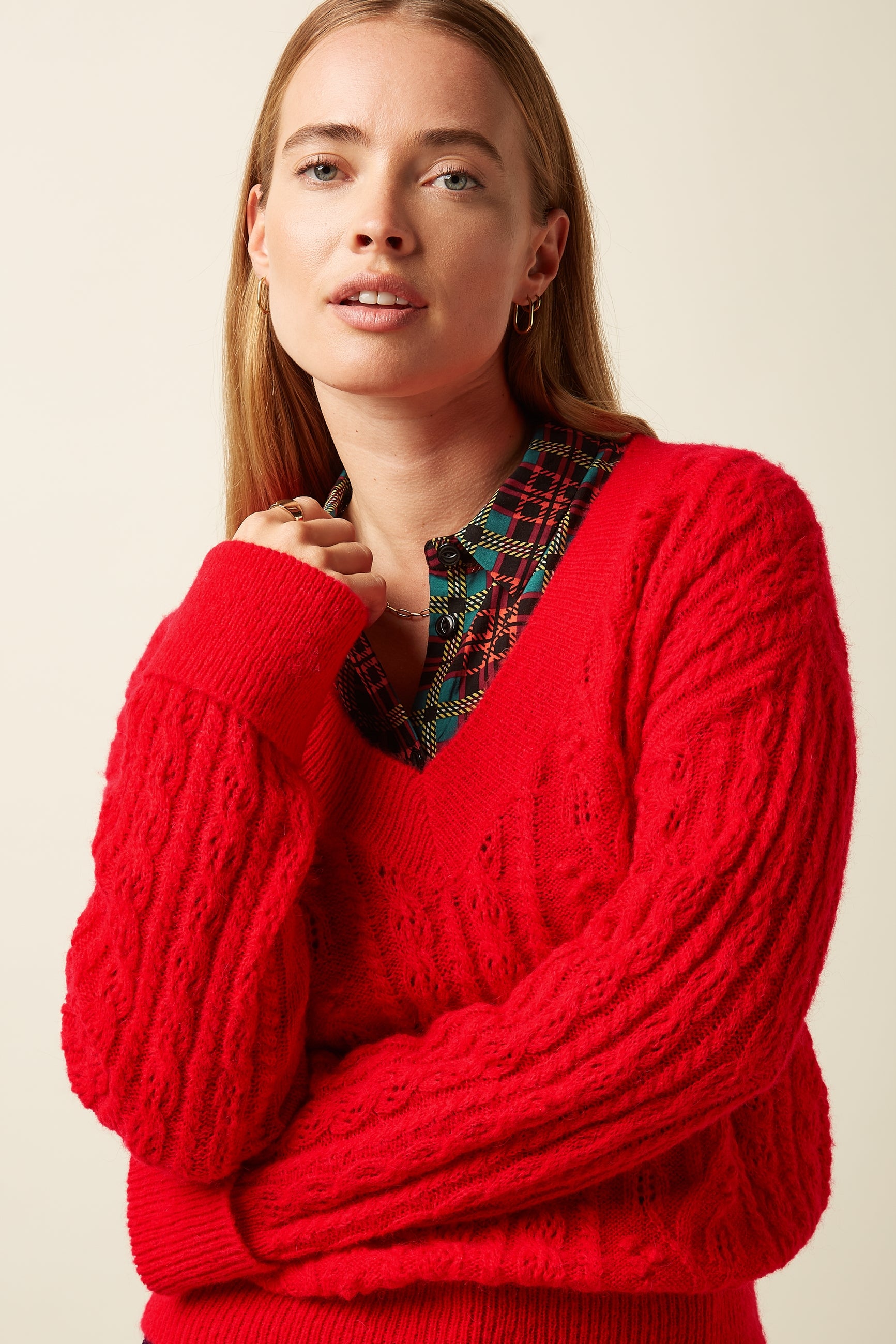 Mauve V Top Leon - Fiery Red