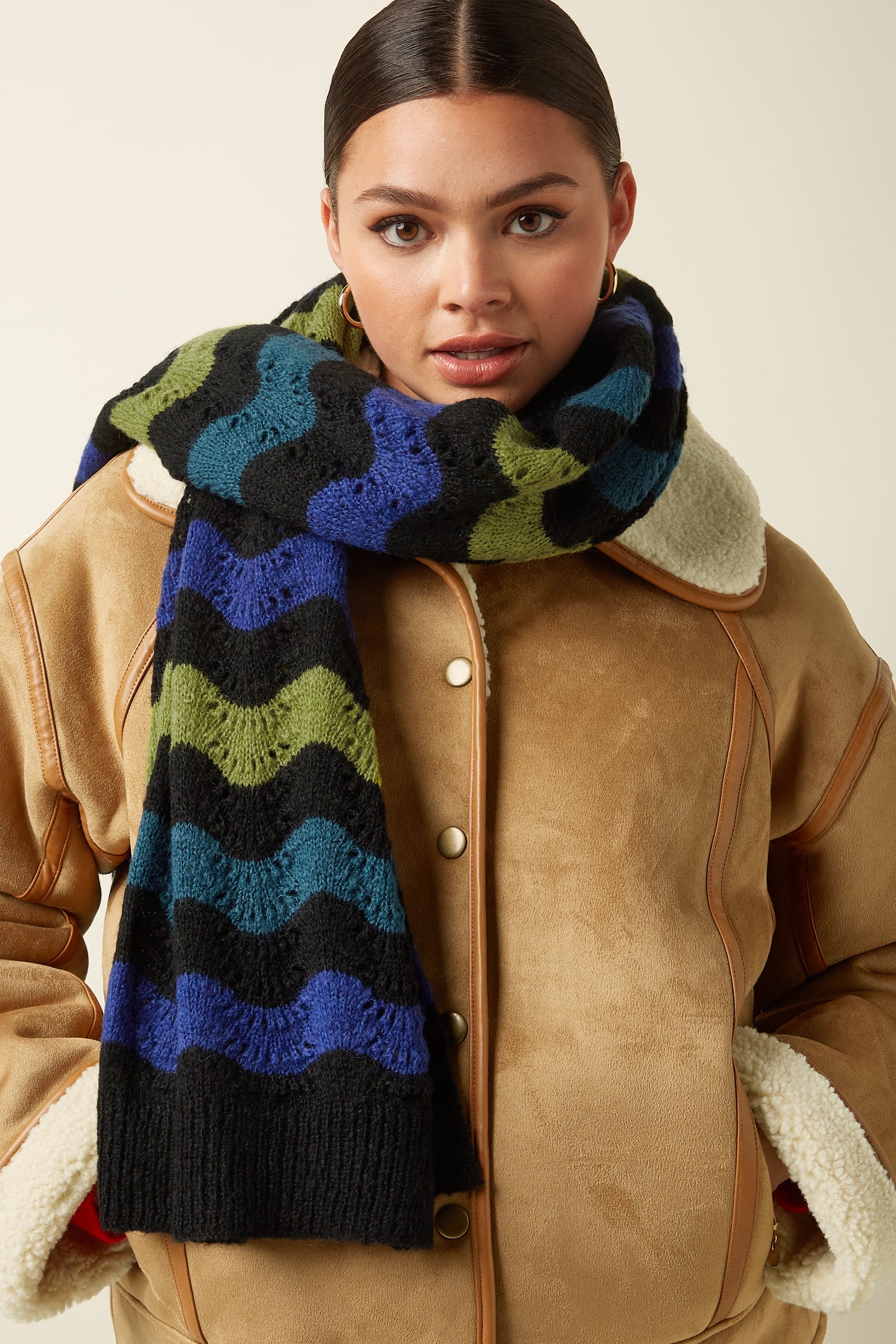 Scarf Botany - Black