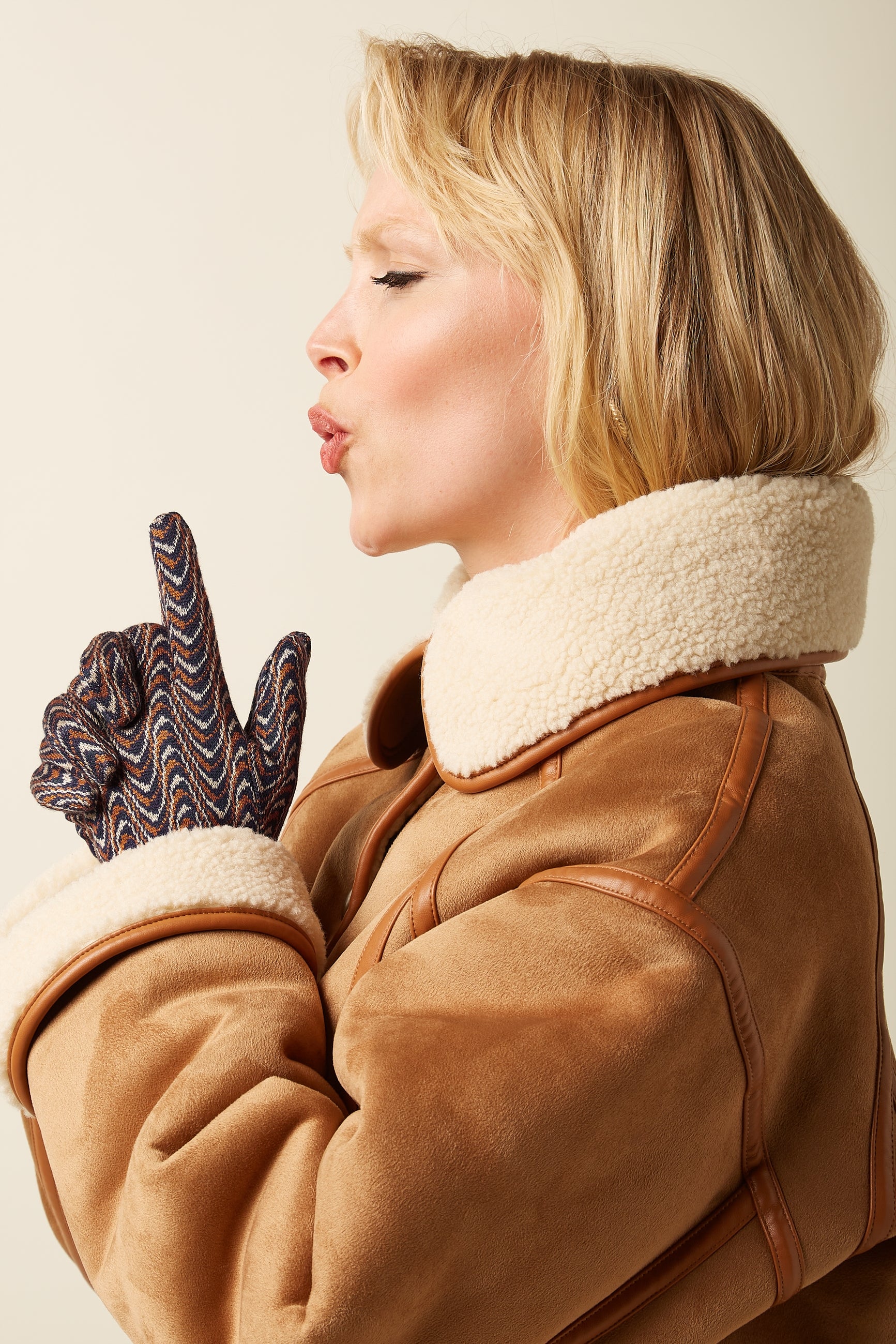 Fizz Glove - Rhodonite Blue