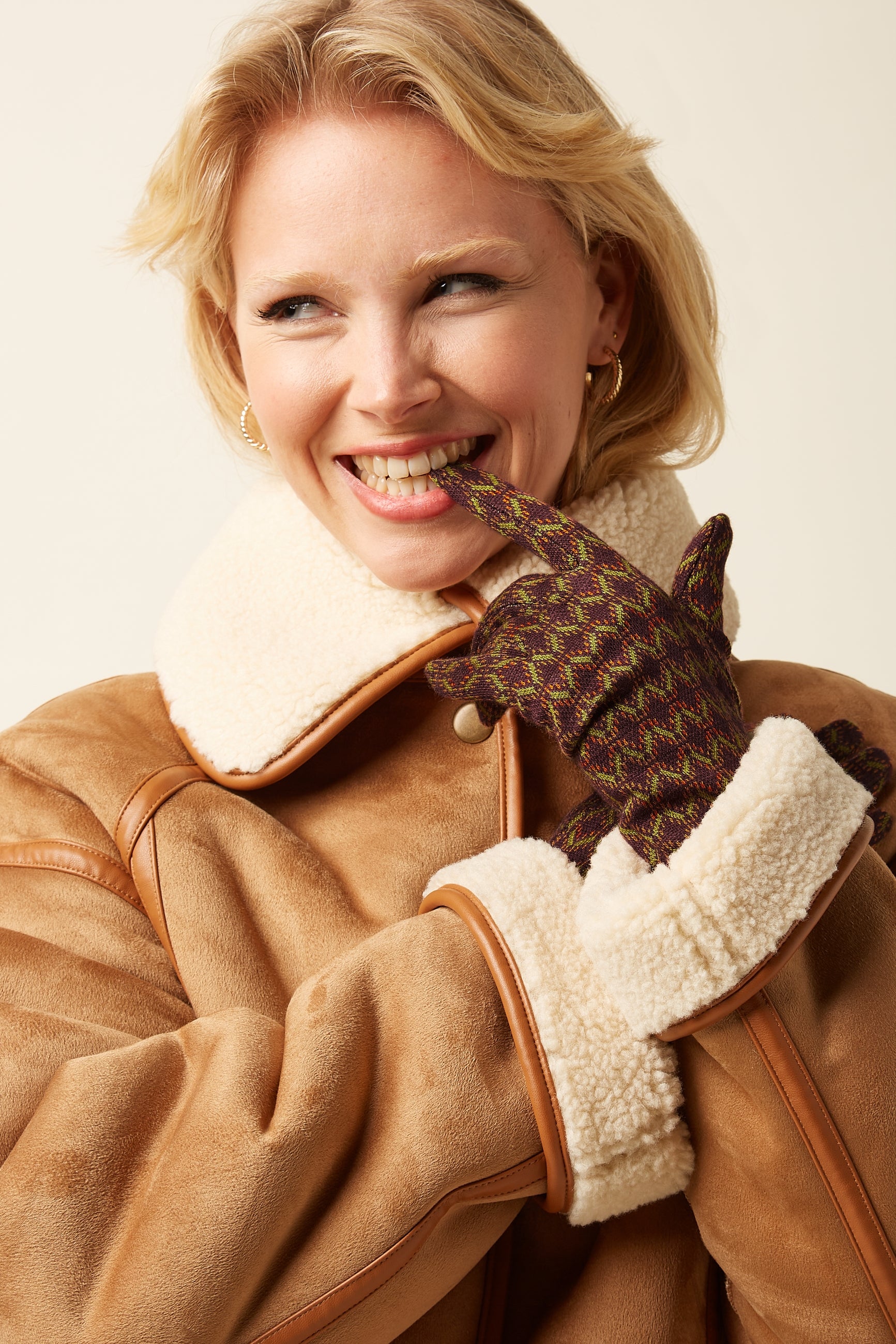 Gato Glove - Bordeaux Red