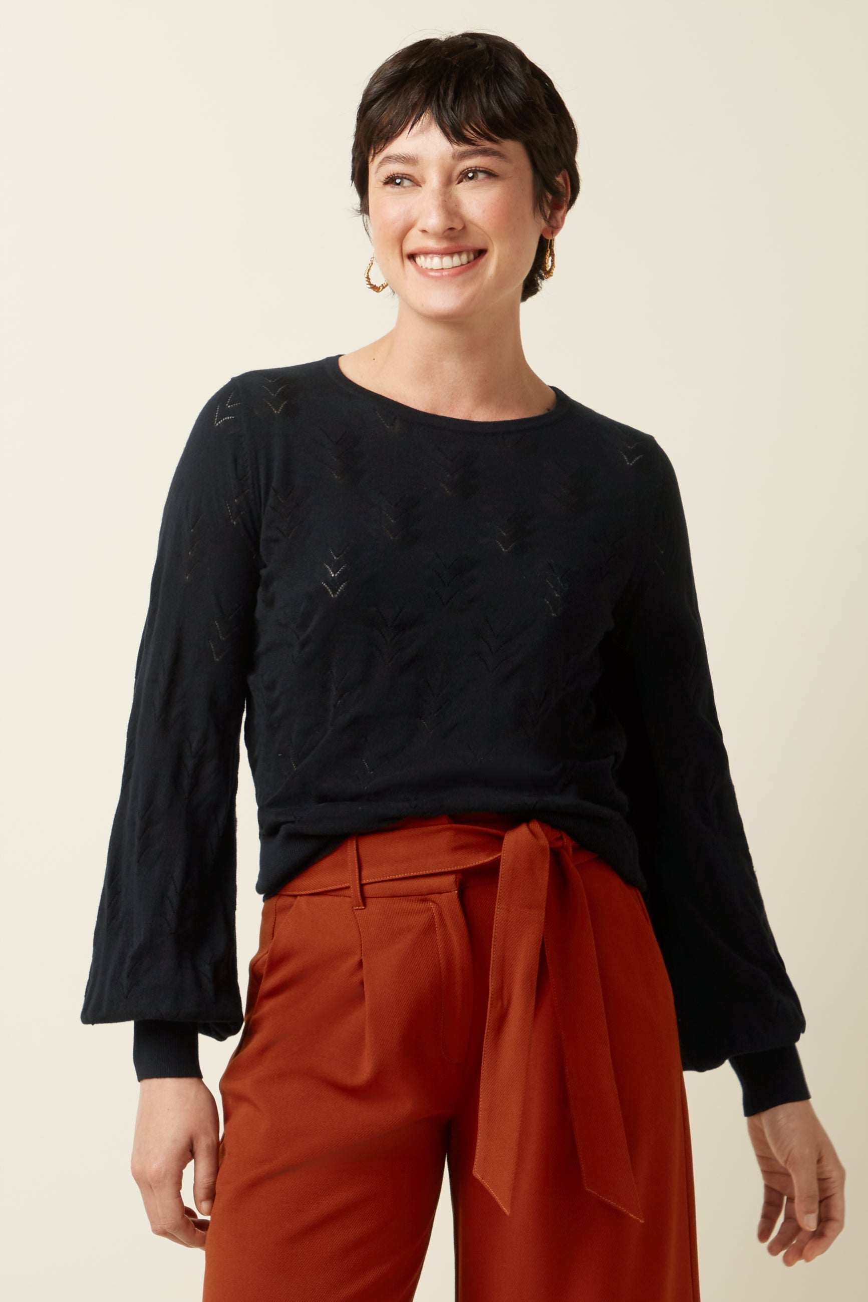 Bell Top Club - Black