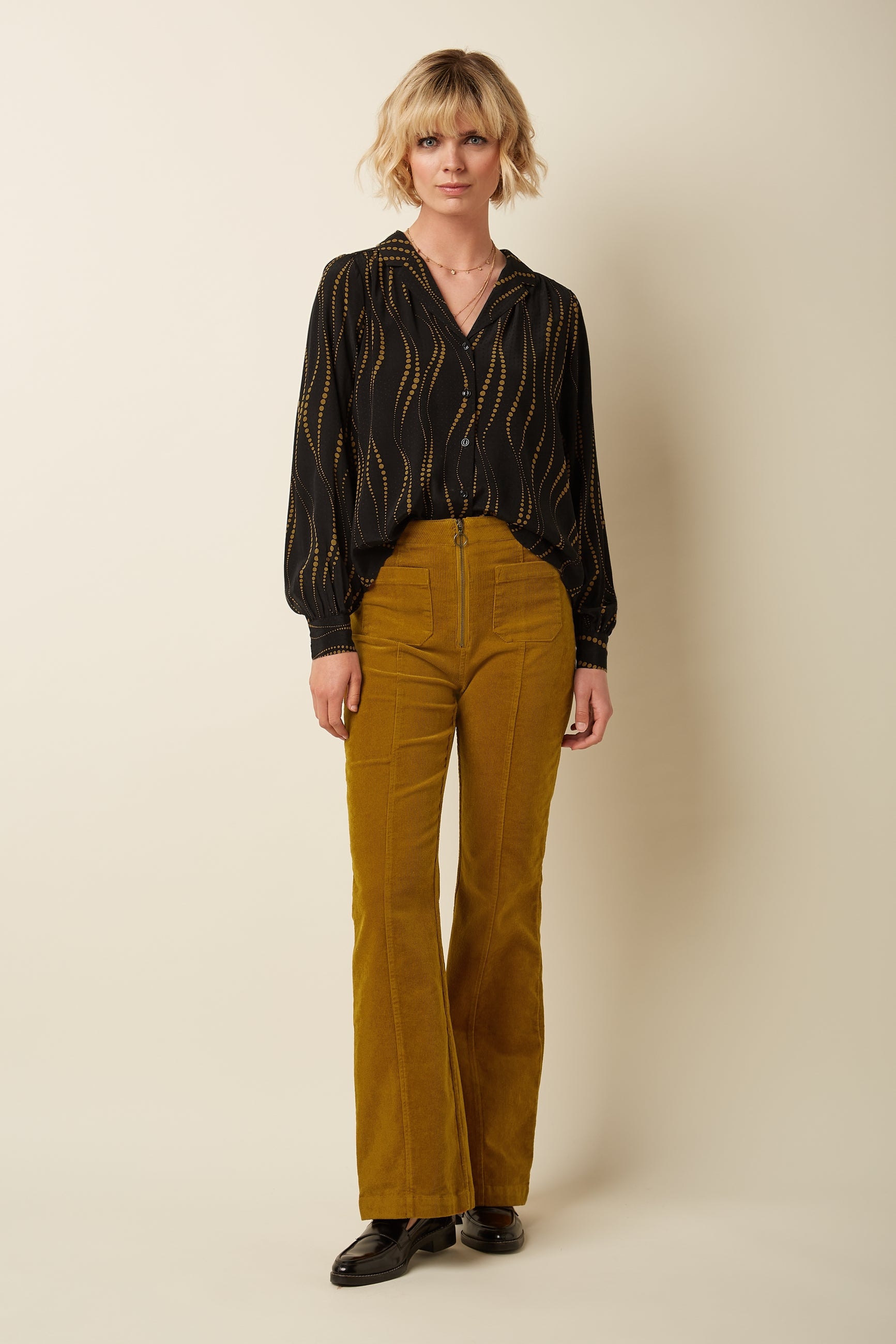 Bella Blouse Twirl - Black