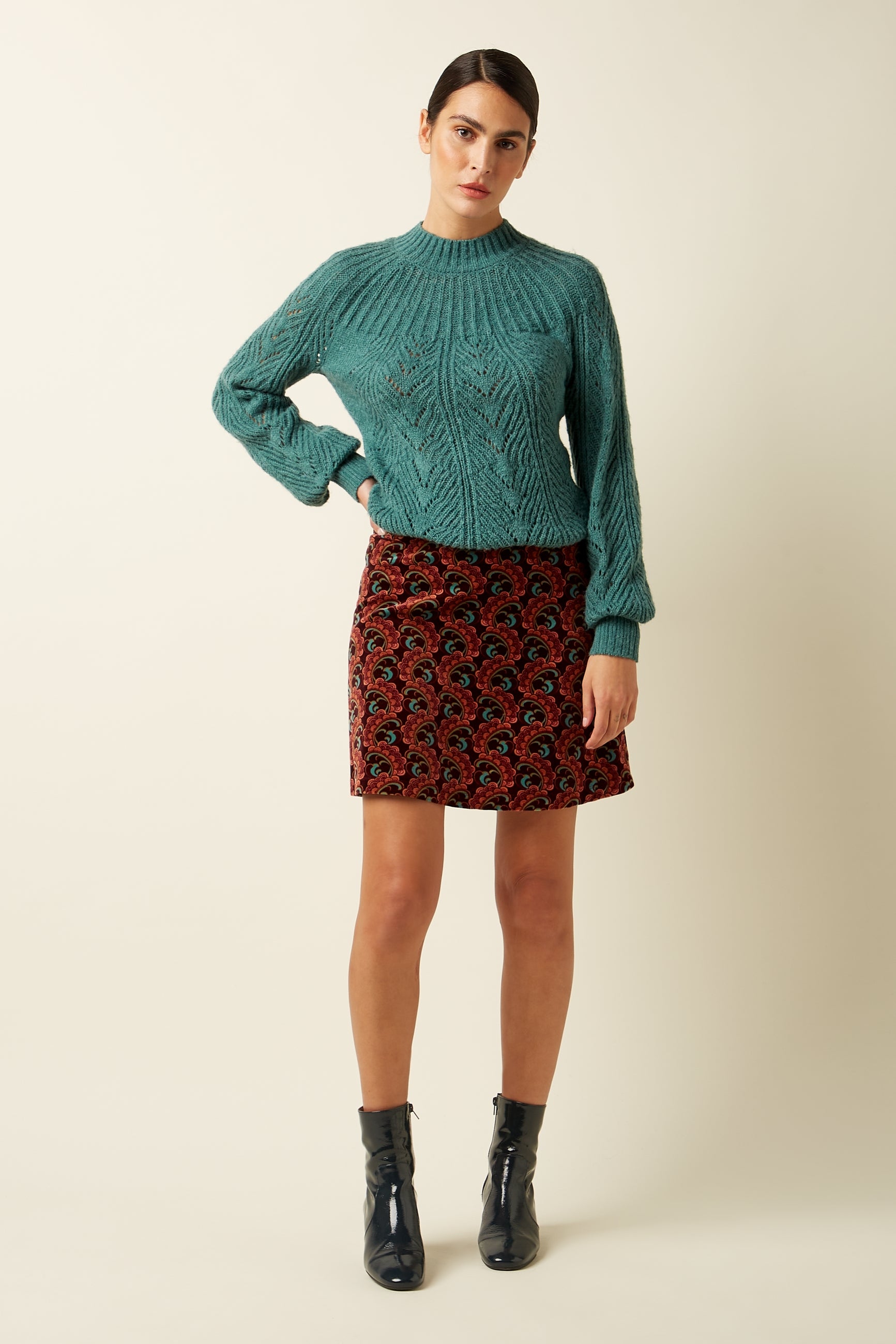 Border Skirt Winkle - Porto Red