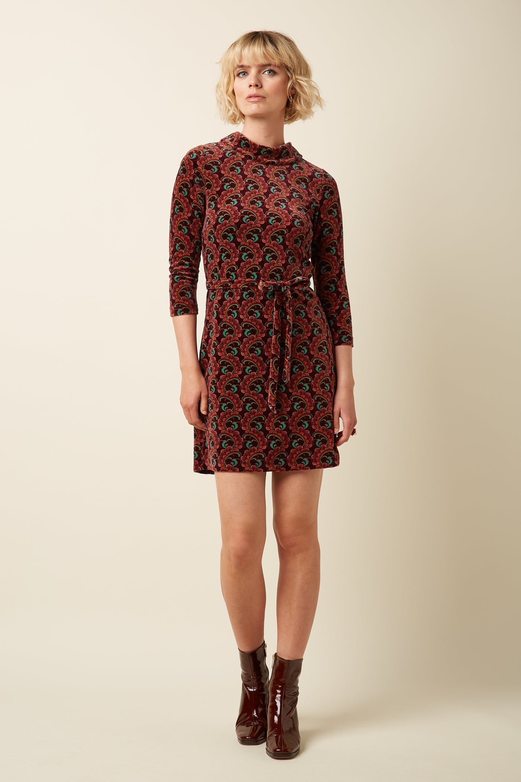 Dita Dress Winkle - Porto Red