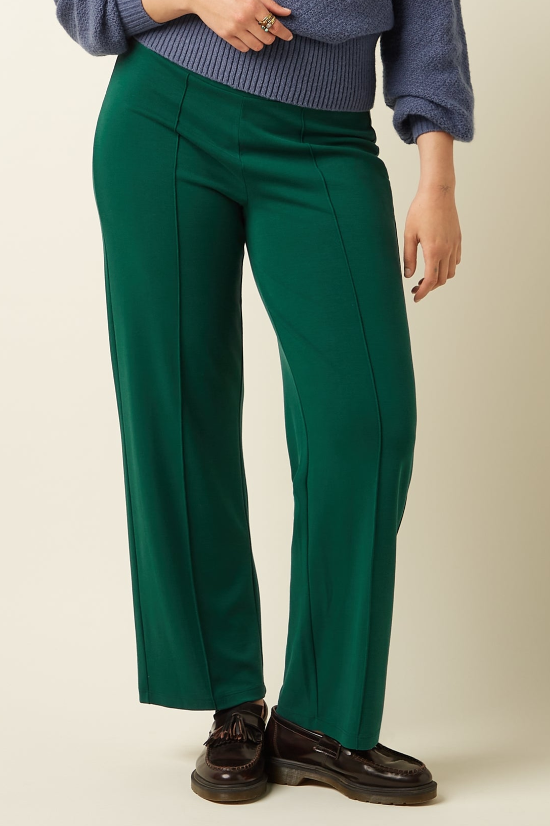 Border Pintuck Pants Milano Uni - Botanical Green – King Louie