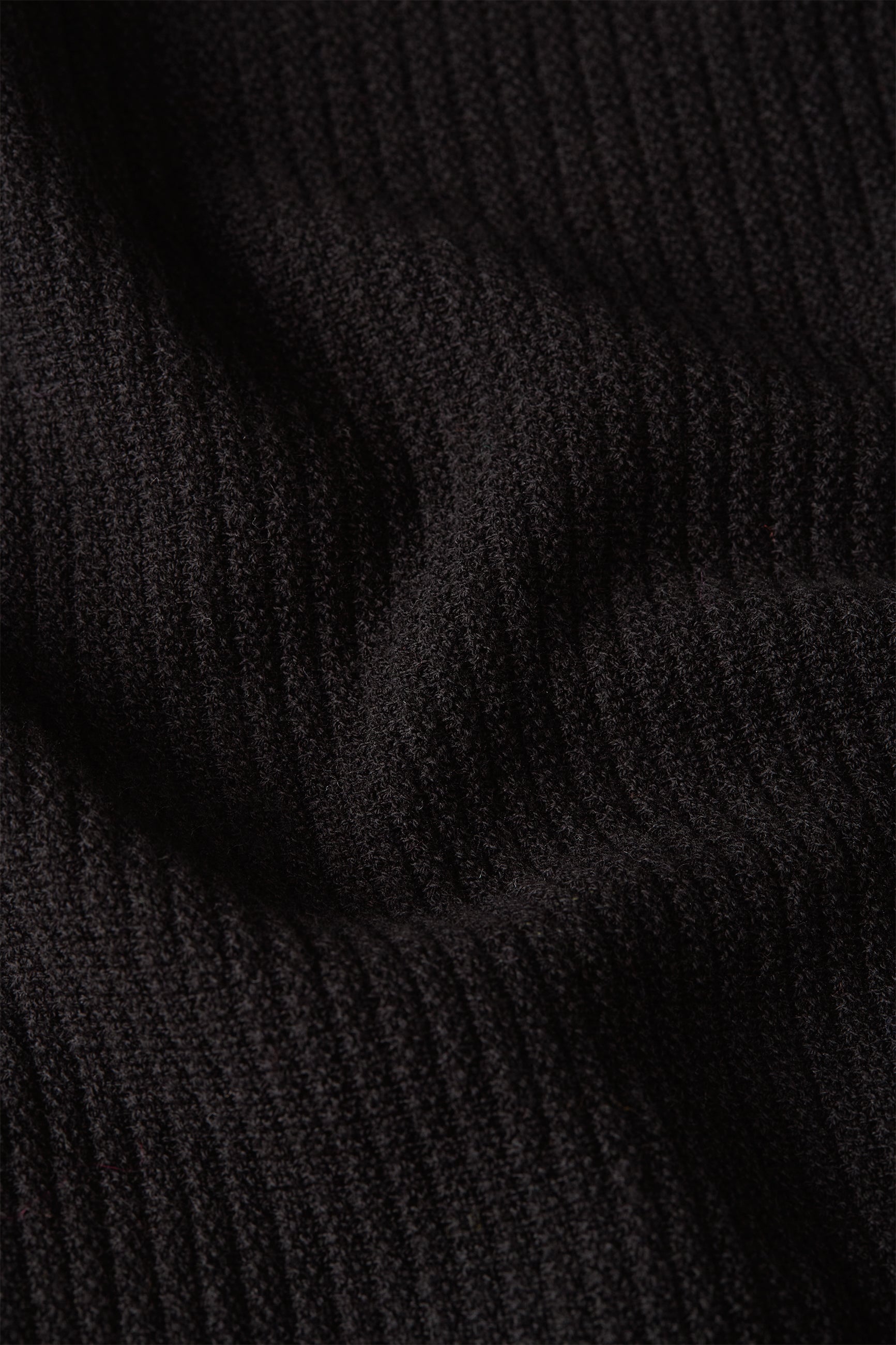Daria Top Emel - Black