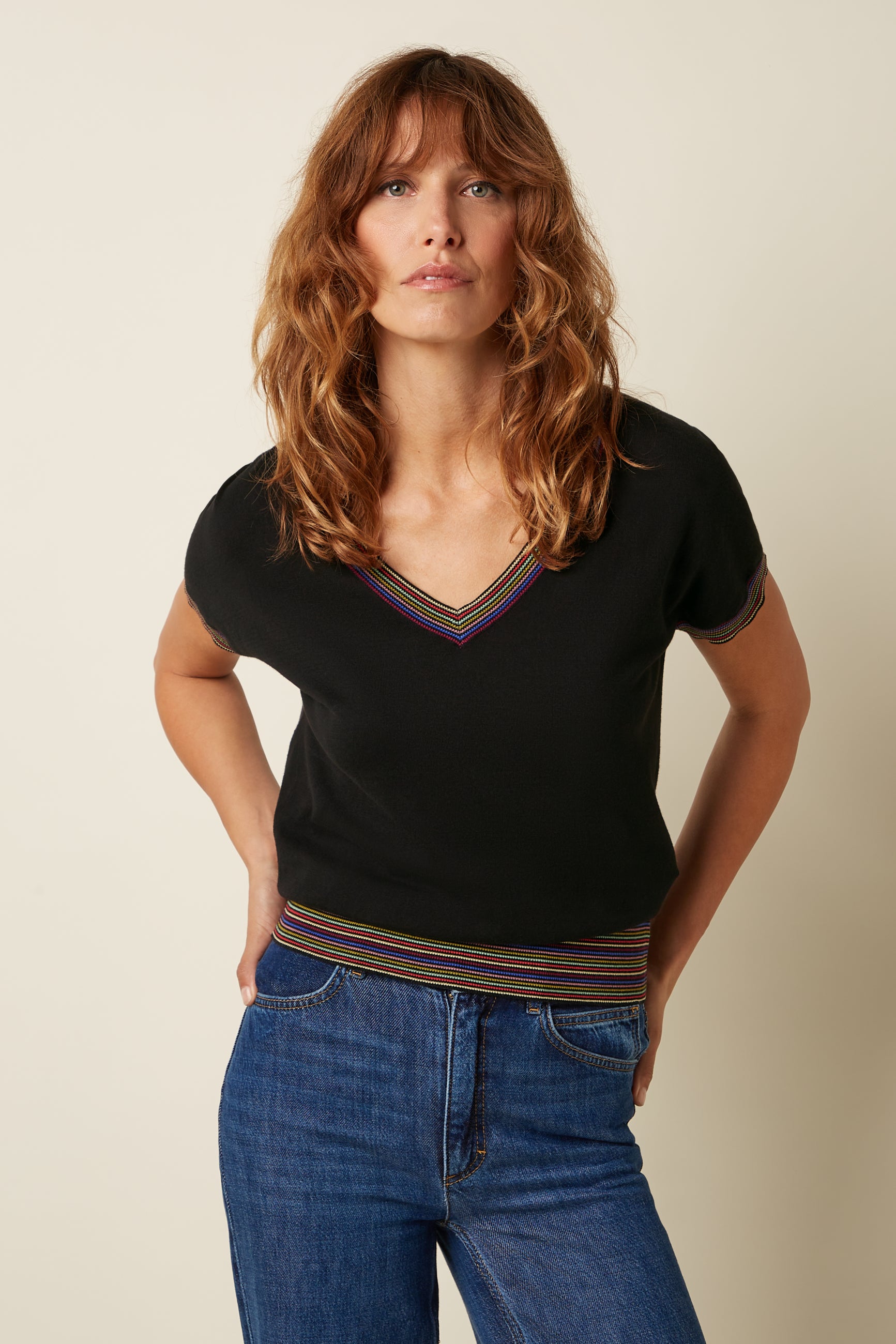 Lyra Top Emel - Black