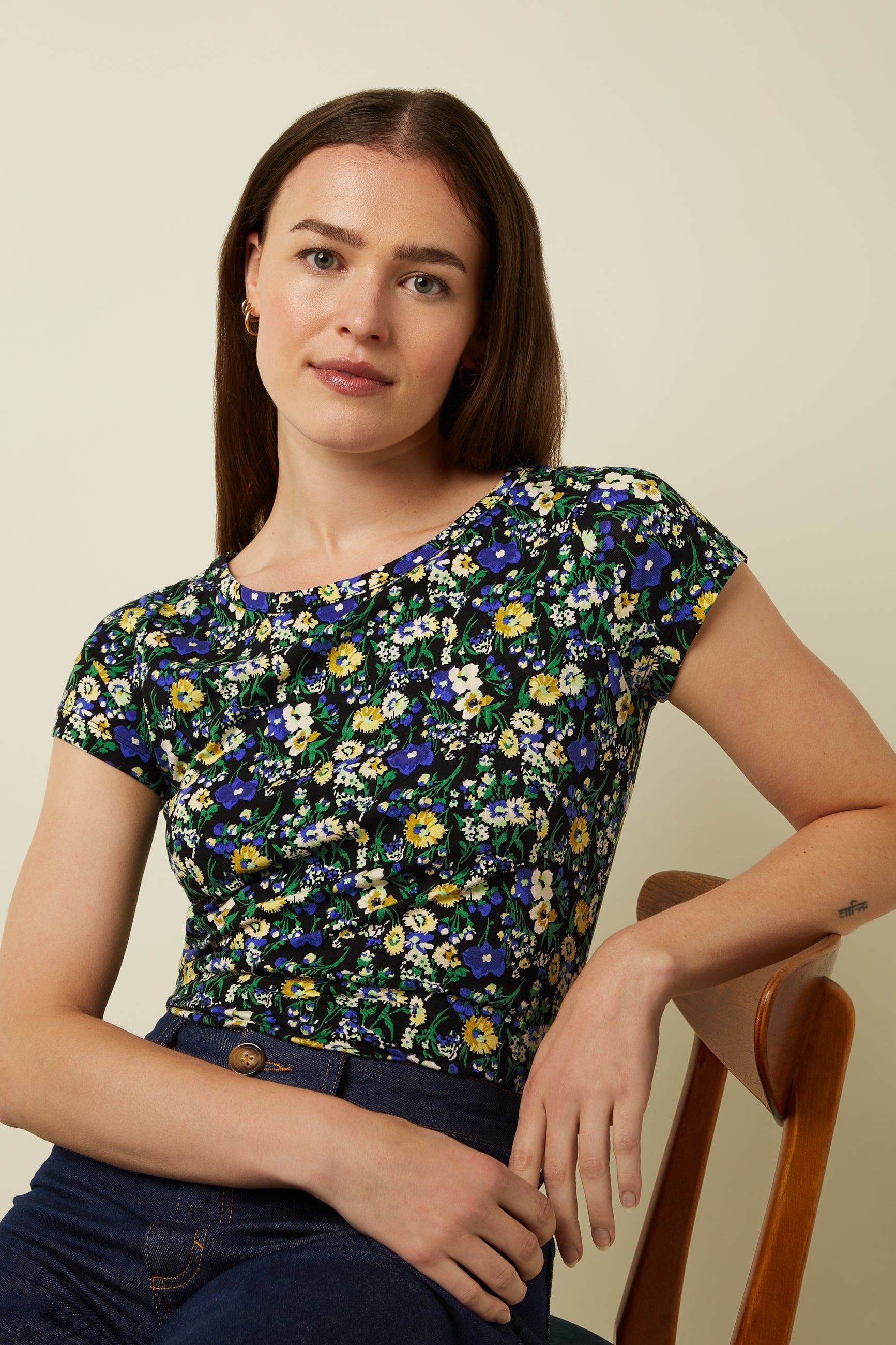 Lily Tee Senora - Black