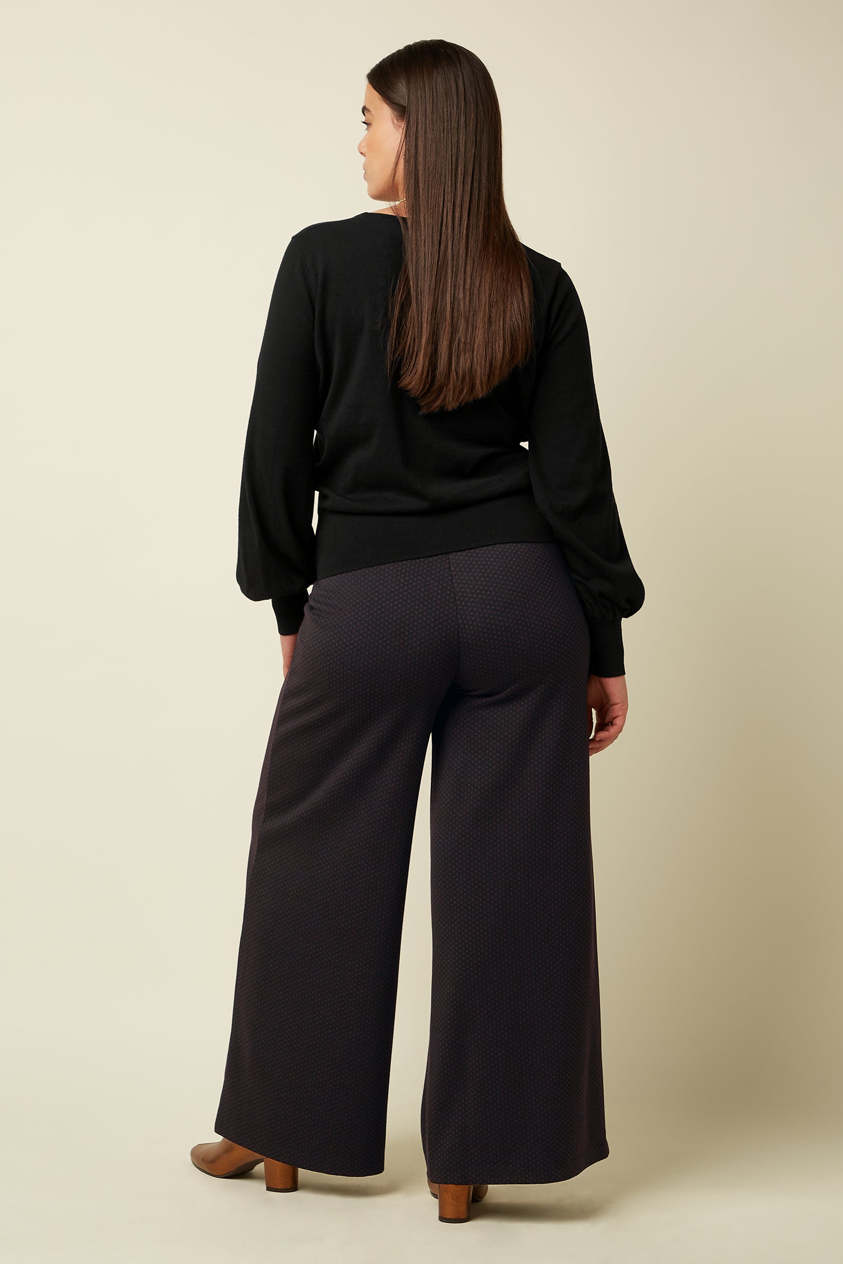 Bell Top Club - Black