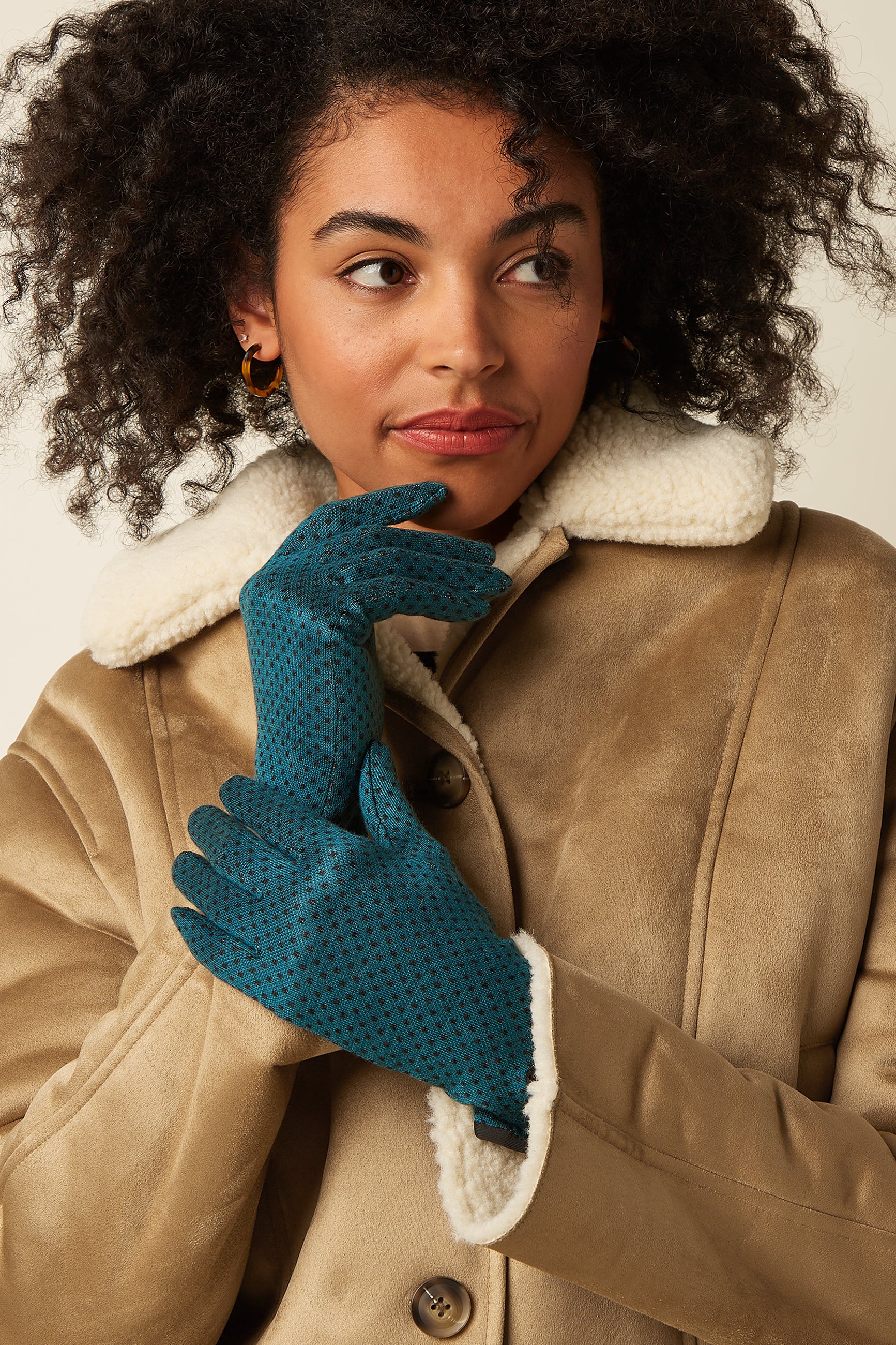 Tilly Glove