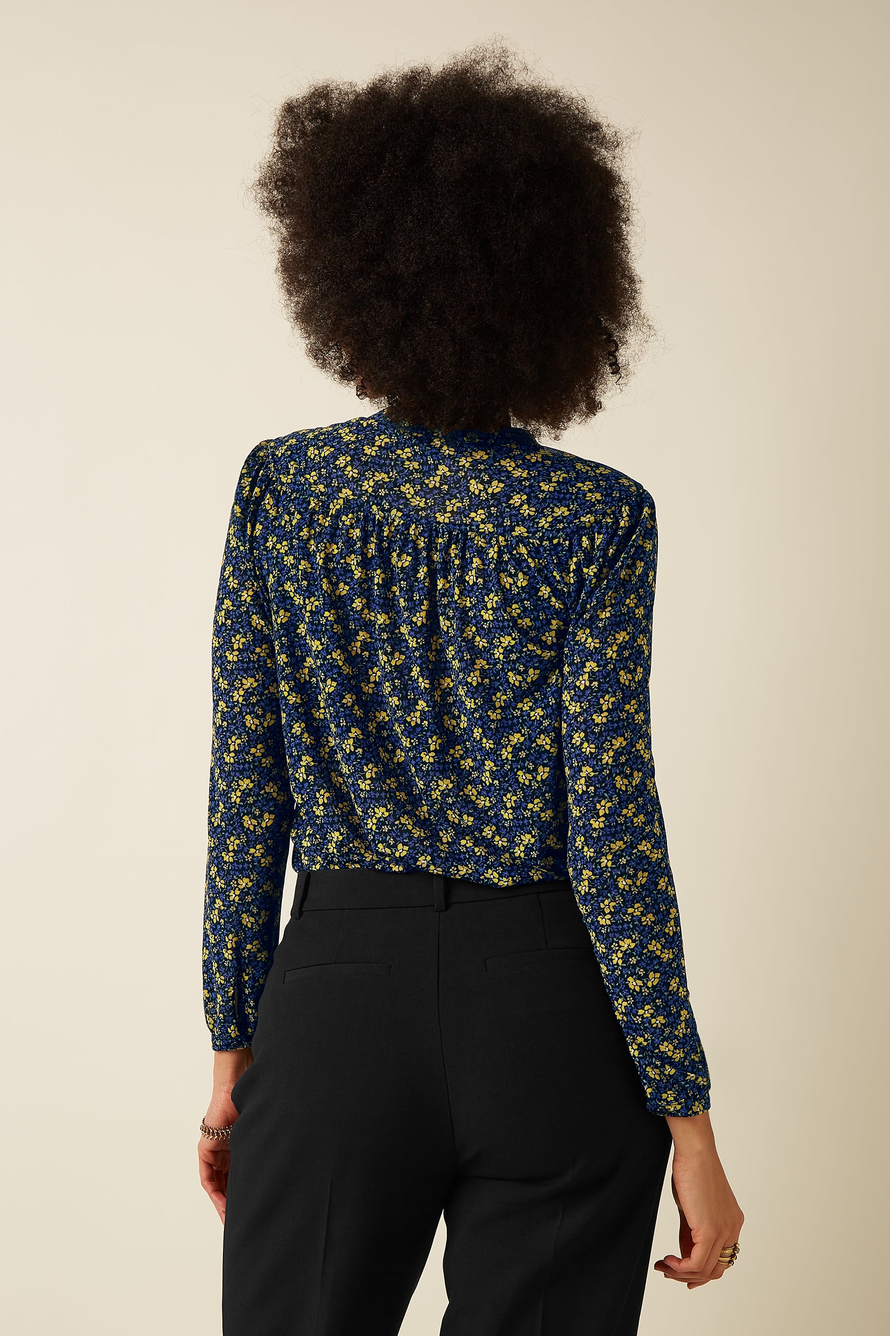 Lisa Blouse Juniper Mesh - Black