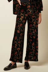 Sara Pants Marconi