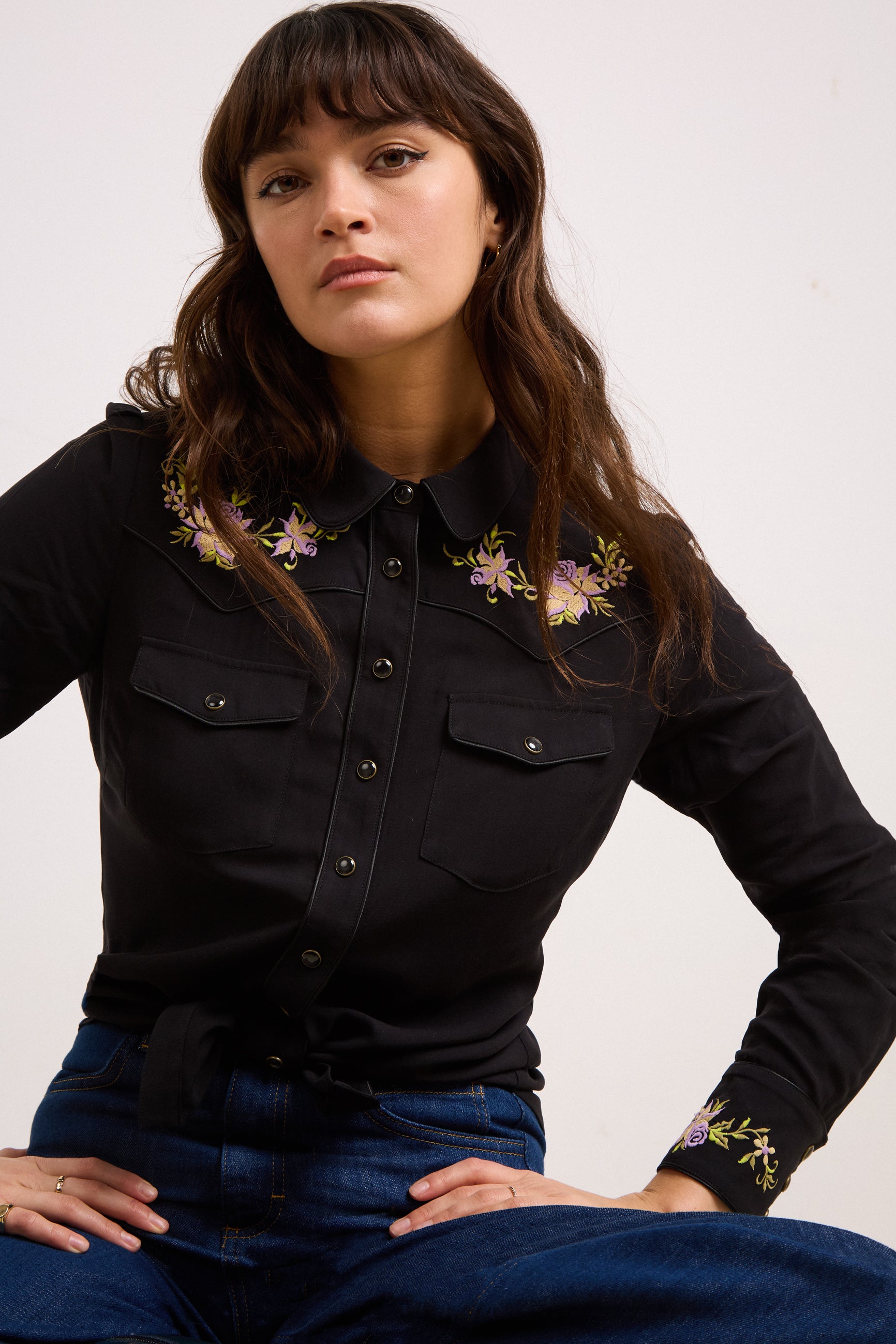Western Blouse Rosetta Embroidery
